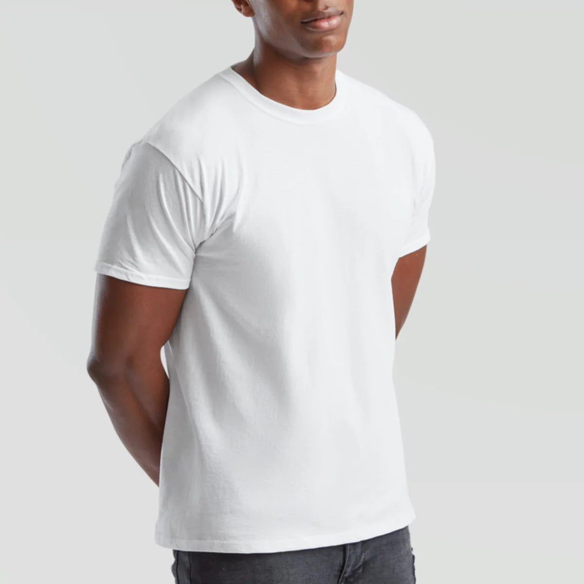 Basic 5 Pack T-Shirts TRAINEANDO 150g/m² White | Unisex Cotton Casual T-Shirts | Regular Fit, Crew Neck, Sizes S-XL, Perfect for Daily Wear and Outdoor Activities.